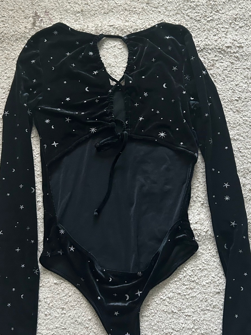Tops - Picture 2 of 4